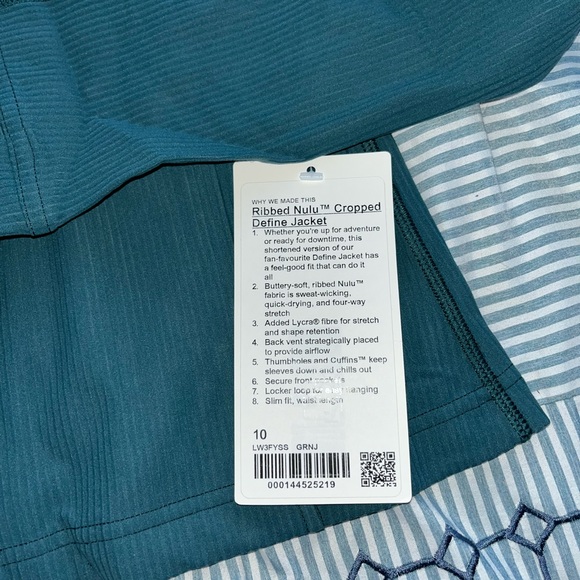 NWT Lululemon define jacket - Picture 2 of 3